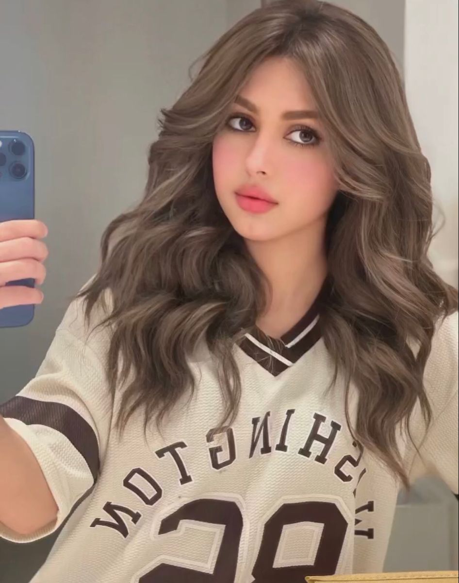 Mia